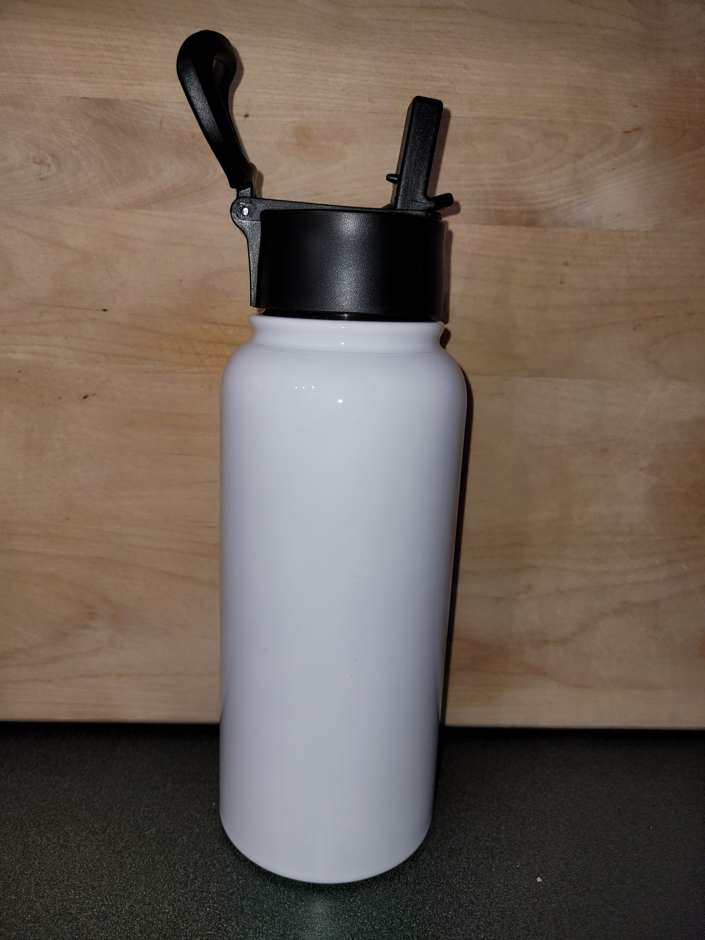 32 oz Hydro Flask $35